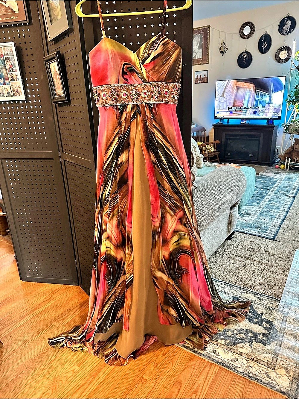 Sherri Hill Abstract Print Embellished Maxi Dress Size 8